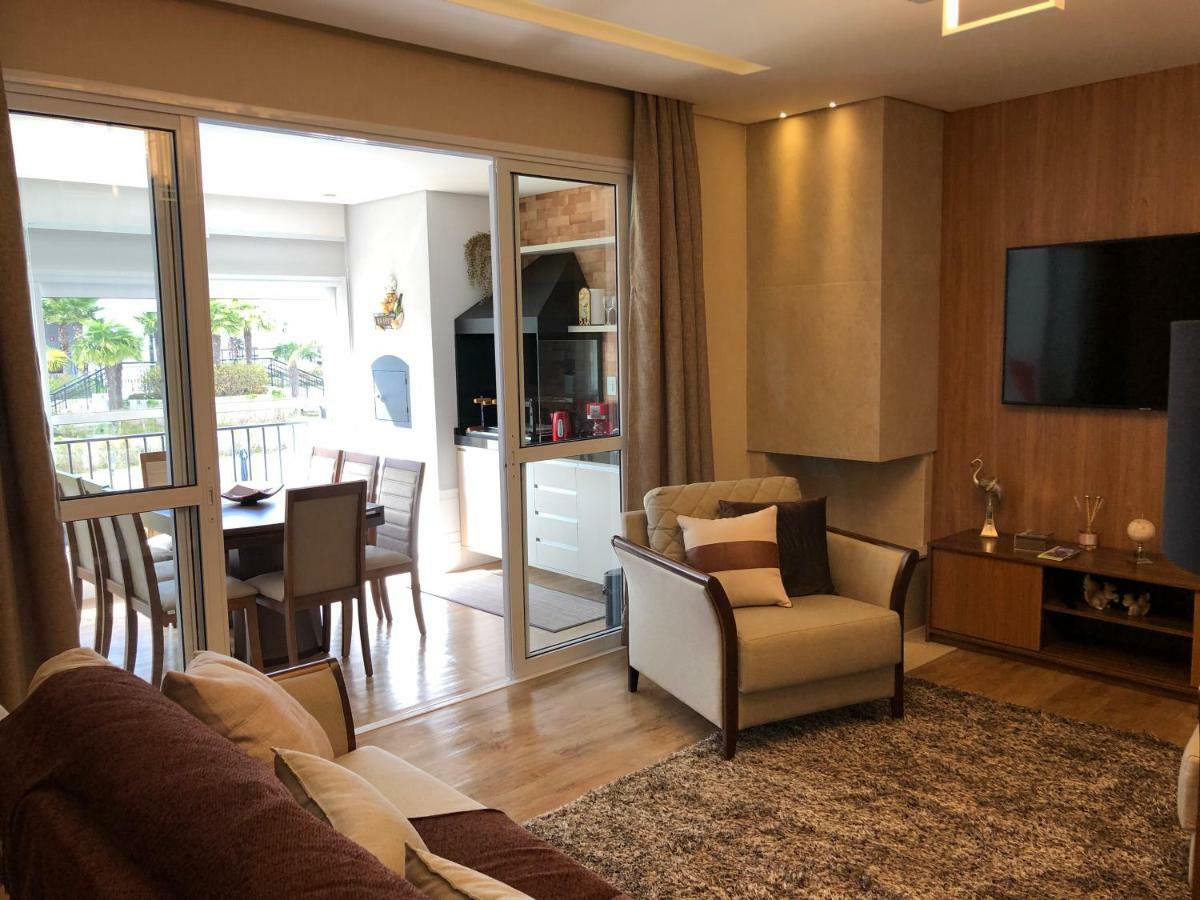 Apartamento Em Campos Do Jordao Ao Lado Do Capivari Buitenkant foto